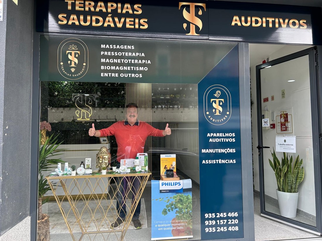 Entrada do espaço da T&S Auditivos, em Vila Verde